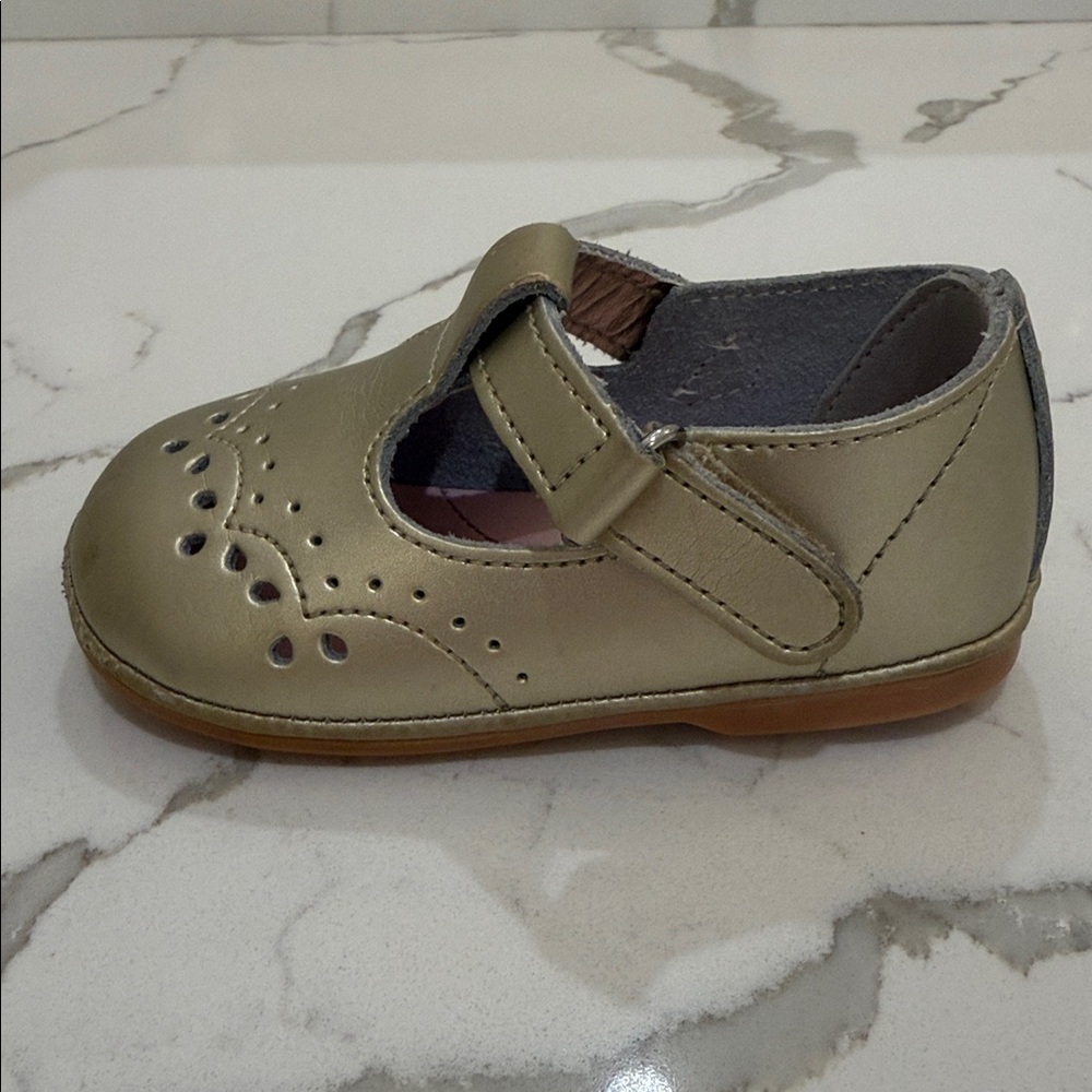 Angel Metallic Gold T-Strap Mary Jane Toddler Shoes Size 4 - Picture 7 of 11